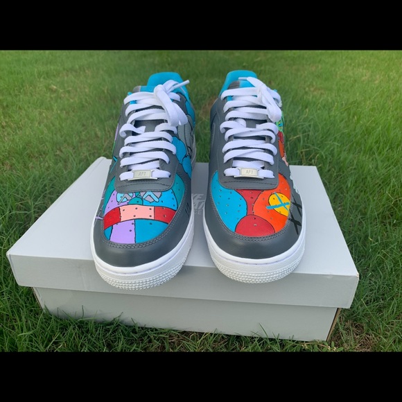1 of 1 Air Force one with kaws design - Picture 3 of 5